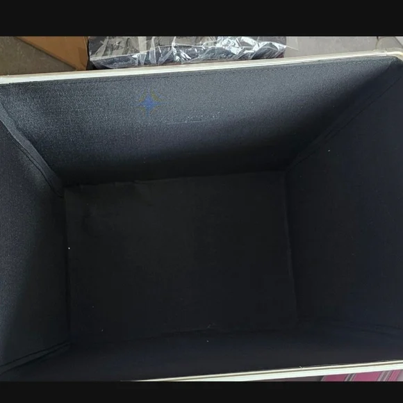 Rolling Makeup Case ExtraLarge Storage Organizer with Key Swivel Wheels Salon - Picture 6 of 12